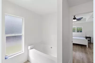 1621 McArthur Avenue, Lehigh Acres, FL 33972 - Photo 24