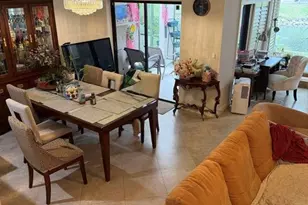 6075 Glendale Dr, Boca Raton, FL 33433 - Photo 8