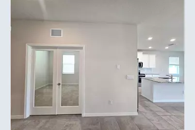 611 160th Street E, Bradenton, FL 34212 - Photo 12