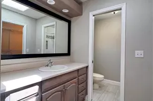 5619 Colonial Oaks Blvd, Sarasota, FL 34232 - Photo 12