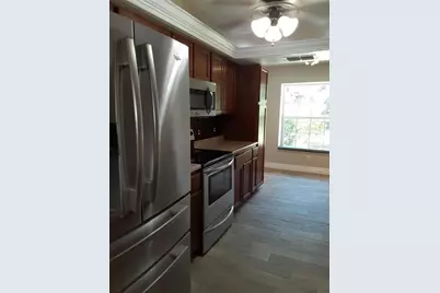 5619 Colonial Oaks Boulevard, Sarasota, FL 34232 - Photo 4