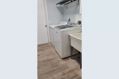 5619 Colonial Oaks Boulevard, Sarasota, FL 34232 - Photo 20