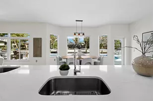 951 Contento St, Siesta Key, FL 34242 - Photo 16