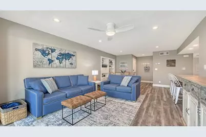 1050 W Peppertree Lane #116B, Sarasota, FL 34242 - Photo 10