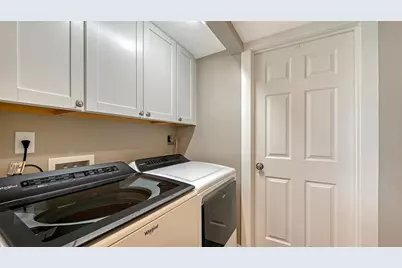 1050 W Peppertree Lane #116B, Sarasota, FL 34242 - Photo 24