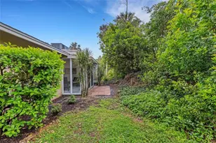 5019 Village Gardens Dr, Sarasota, FL 34234 - Photo 26
