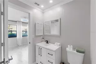 6135 Heritage Ln, Bradenton, FL 34209 - Photo 18