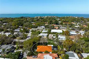 661 Marlin Dr, Sarasota, FL 34234 - Photo 46