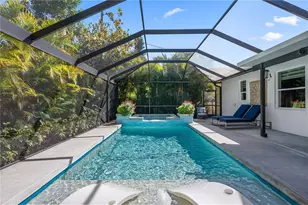 661 Marlin Dr, Sarasota, FL 34234 - Photo 40