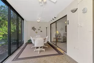 129 Wild Palm Dr, Bradenton, FL 34210 - Photo 28