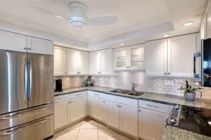 101 Benjamin Franklin Dr, Sarasota, FL 34236 - Photo 24