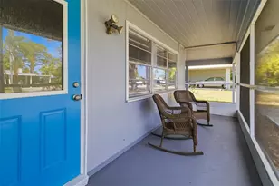 2208 Shawnee St, Sarasota, FL 34231 - Photo 8