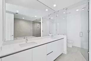 301 Quay Commons, Sarasota, FL 34236 - Photo 16