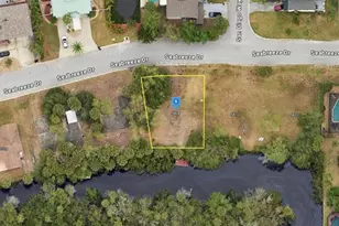 5804 Seabreeze Dr, Port Richey, FL 34668 - Photo 1