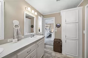 171 Crown Point Dr, Nokomis, FL 34275 - Photo 26