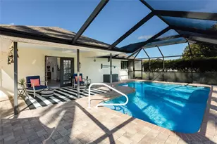 5107 86th St Ct W, Bradenton, FL 34210 - Photo 2