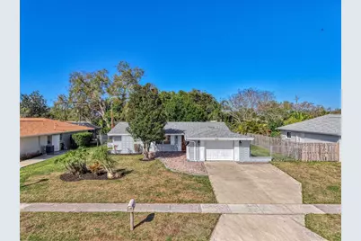 6742 Bowline Drive, Sarasota, FL 34231 - Photo 4