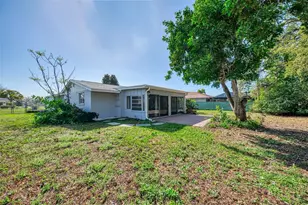 6742 Bowline Dr, Sarasota, FL 34231 - Photo 38