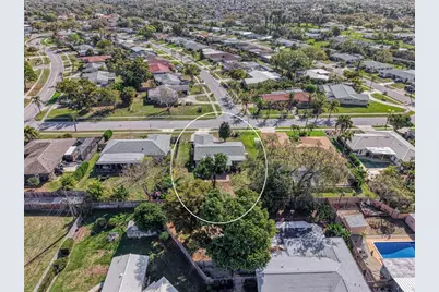 6742 Bowline Drive, Sarasota, FL 34231 - Photo 40