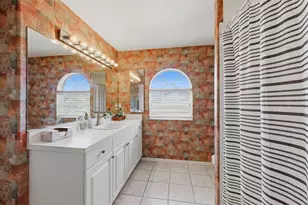 8389 Wingate Dr, Sarasota, FL 34238 - Photo 30