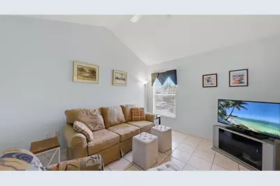 8389 Wingate Drive #2323, Sarasota, FL 34238 - Photo 10