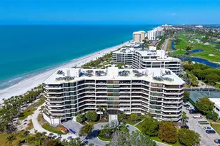 535 Sanctuary Dr, Longboat Key, FL 34228 - Photo 2