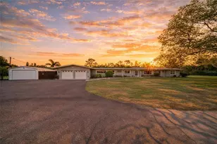 5310 N Tuttle Ave, Sarasota, FL 34234 - Photo 1