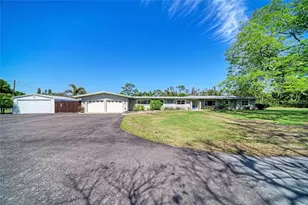 5310 N Tuttle Ave, Sarasota, FL 34234 - Photo 10