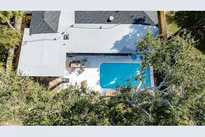 2019 Chippawa Place, Sarasota, FL 34234 - Photo 8