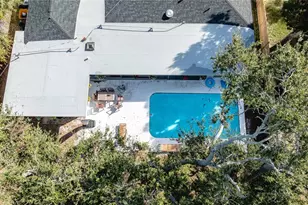 2019 Chippawa Pl, Sarasota, FL 34234 - Photo 8