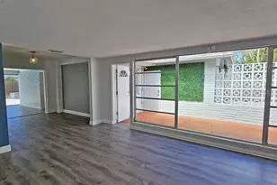 2019 Chippawa Pl, Sarasota, FL 34234 - Photo 12