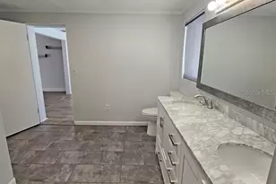 2019 Chippawa Pl, Sarasota, FL 34234 - Photo 20