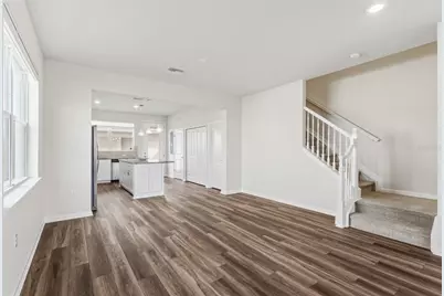 12021 Cranston Way, Lakewood Ranch, FL 34211 - Photo 14