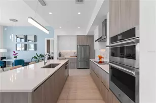 301 Quay Commons, Sarasota, FL 34236 - Photo 12