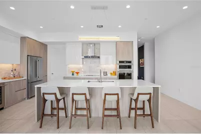 301 Quay Commons #509, Sarasota, FL 34236 - Photo 10