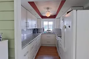 1845 Vera Pl, Sarasota, FL 34235 - Photo 38