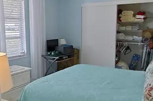 1845 Vera Pl, Sarasota, FL 34235 - Photo 10