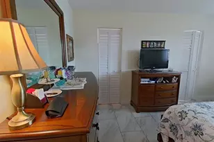 1845 Vera Pl, Sarasota, FL 34235 - Photo 14