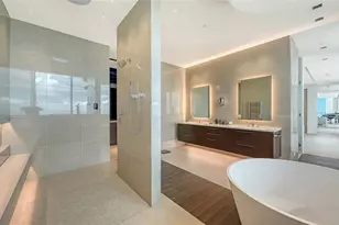 3030 Grand Bay Blvd, Longboat Key, FL 34228 - Photo 24