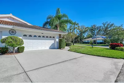 5711 Garden Lakes Palm, Bradenton, FL 34203 - Photo 2