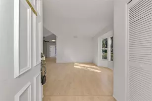 5711 Garden Lakes Palm, Bradenton, FL 34203 - Photo 6