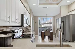 9631 Castle Point Dr, Sarasota, FL 34238 - Photo 20