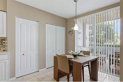 9631 Castle Point Drive #1113, Sarasota, FL 34238 - Photo 26