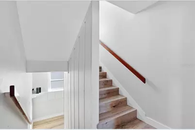 2518 Avenue B, Bradenton Beach, FL 34217 - Photo 10