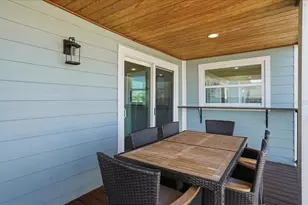 2518 Avenue B, Bradenton Beach, FL 34217 - Photo 24