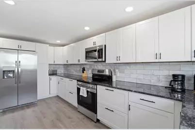 2518 Avenue B, Bradenton Beach, FL 34217 - Photo 56