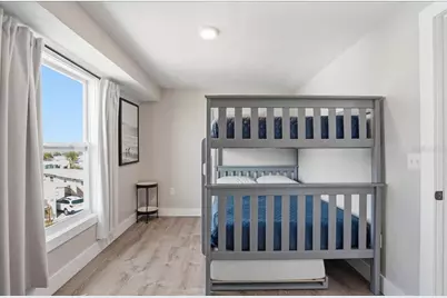 2518 Avenue B, Bradenton Beach, FL 34217 - Photo 68