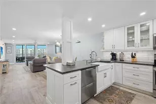 5880 Midnight Pass Rd, Sarasota, FL 34242 - Photo 6