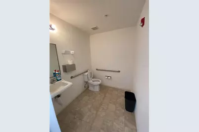 120 Triple Diamond Boulevard #E, North Venice, FL 34275 - Photo 8