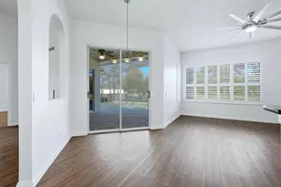 8876 Huntington Pointe Dr, Sarasota, FL 34238 - Photo 14